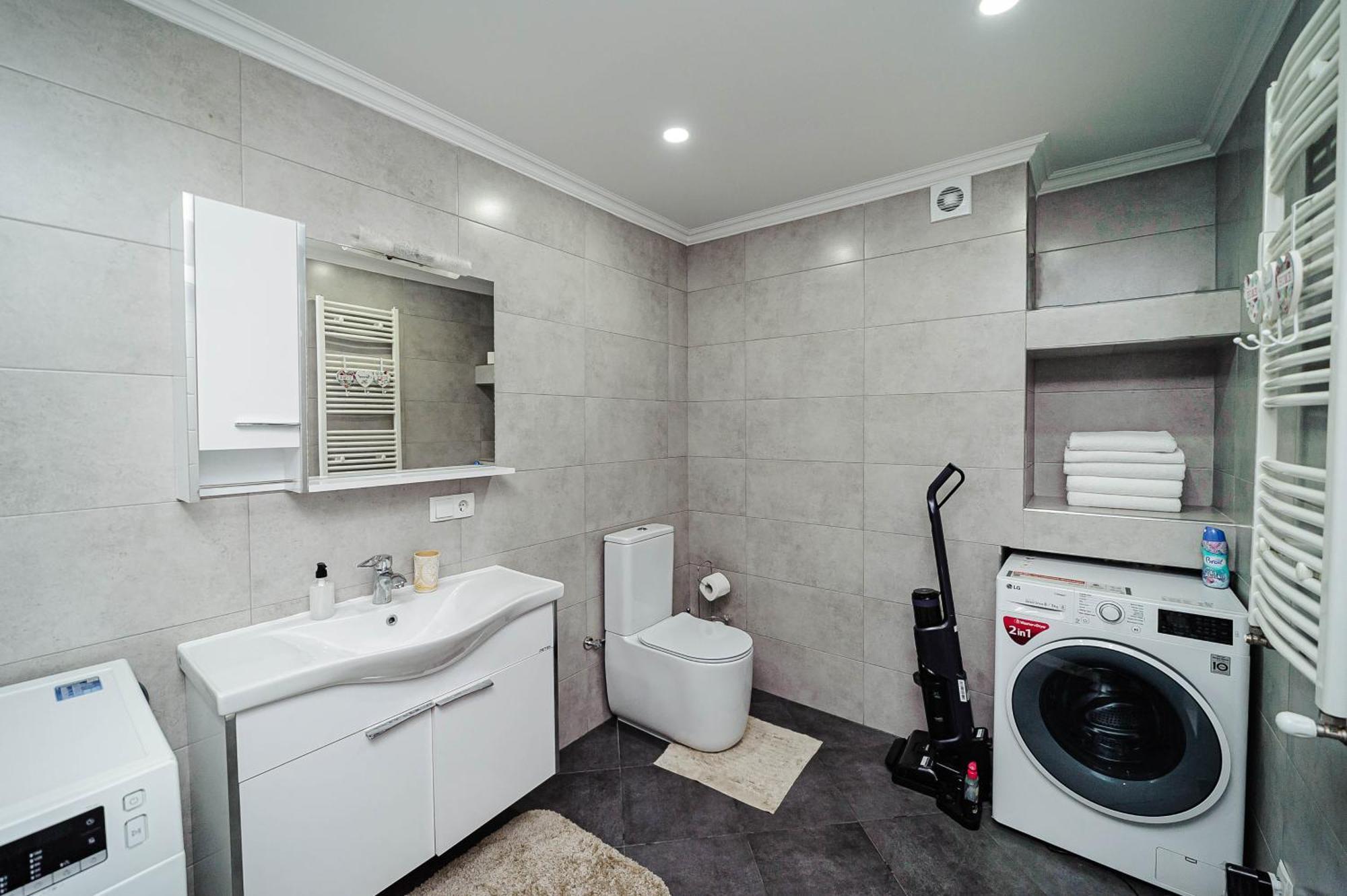 Apartment Botanica Spacious Escape Chisinau